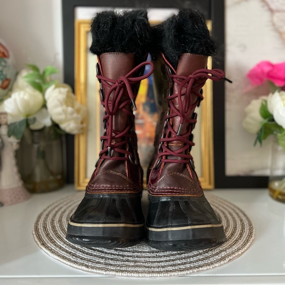 Sorel Joan of Arctic premium boots - Picture 3 of 7